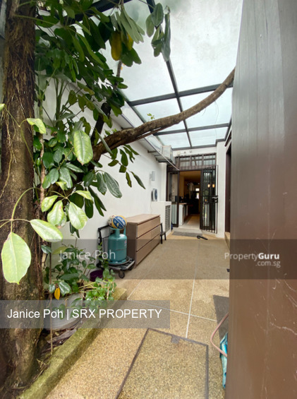 Makepeace Road (D9), Terrace #260862871
